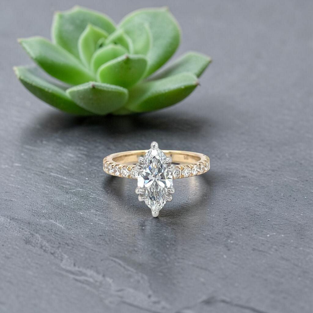 Classic Gold Bridal Ring
