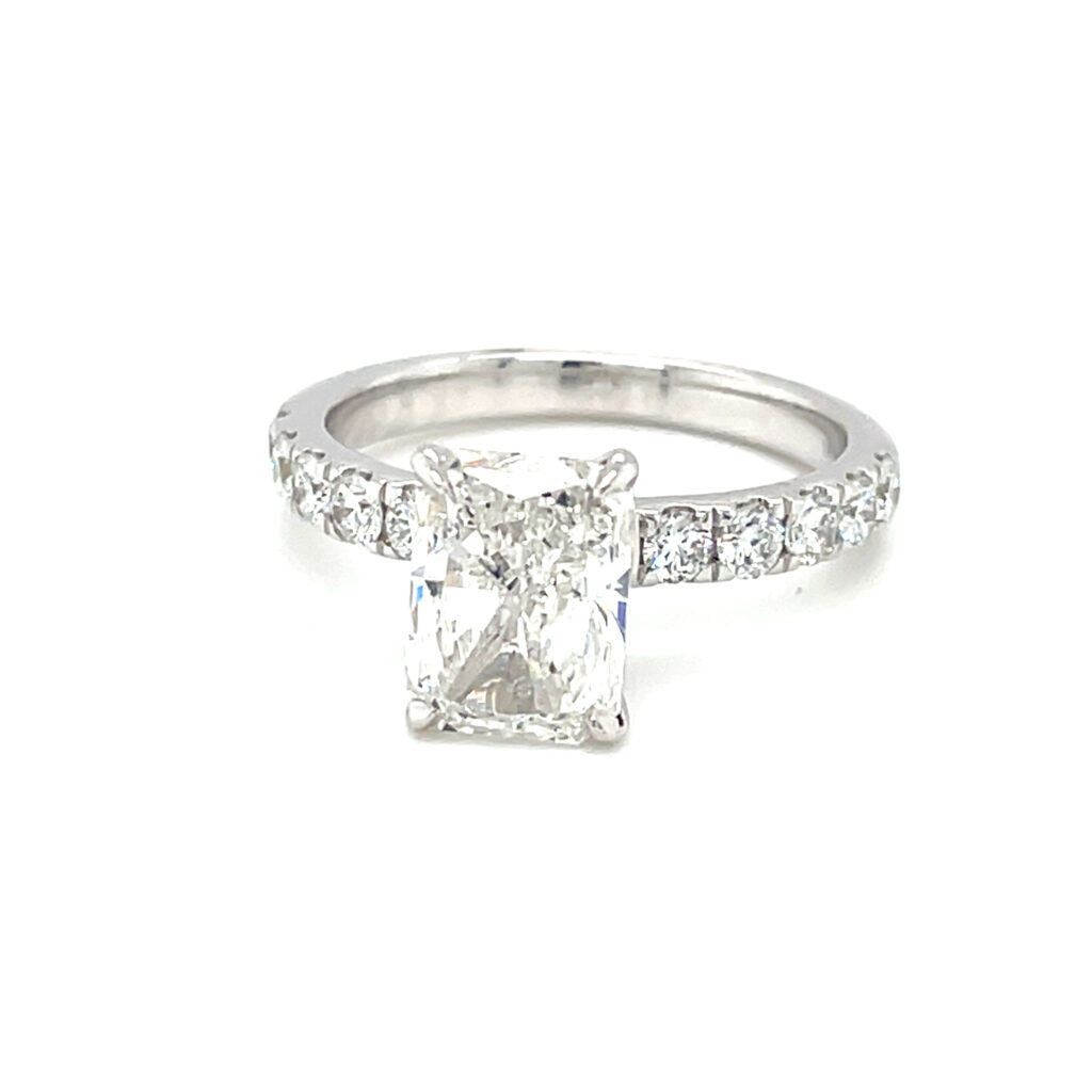 Radiant Cut Engagement Ring