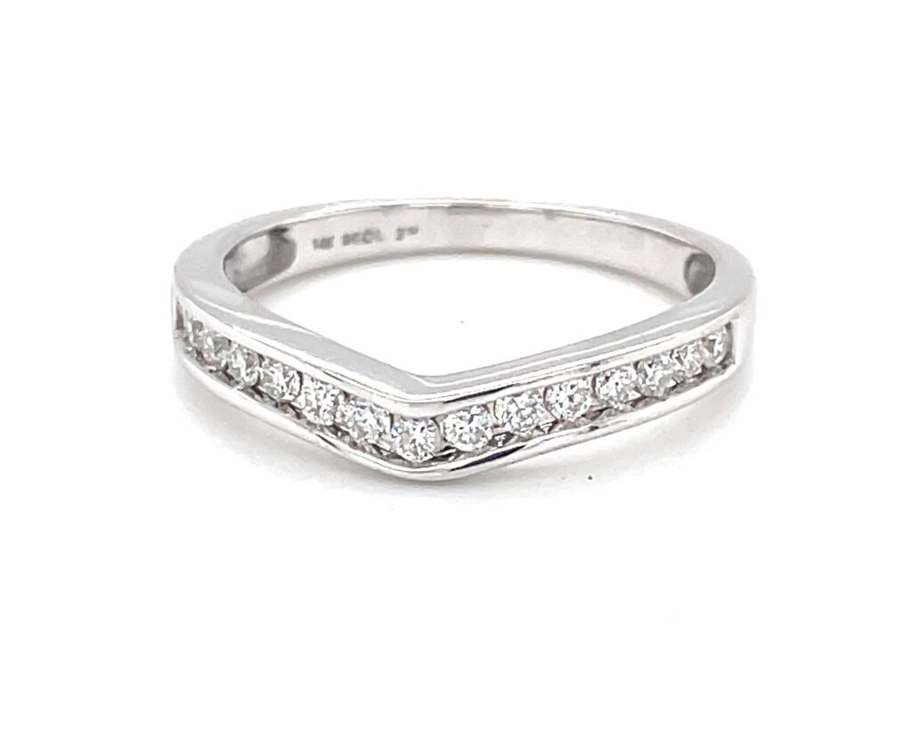 Curved Channel Band