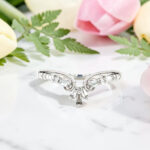 Diamond Baguette Chevron Band thumbnail 2