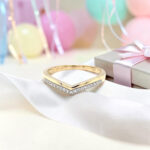 Chevron Diamond Band thumbnail 3
