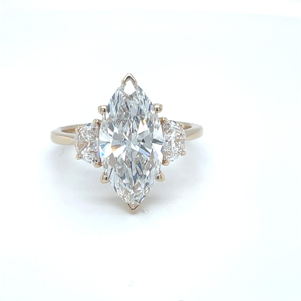 Engagement Rings jewelry collection